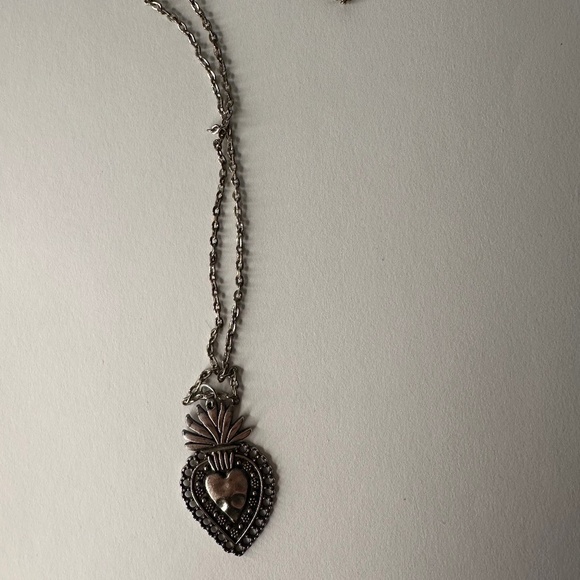 Handmade Metal Sacred Heart Necklace - Picture 1 of 1